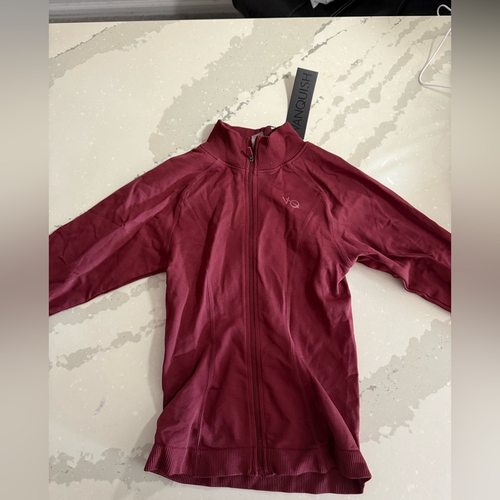 Vanquish Elevate Seamless Burgundy Zip Front Jacket Medium